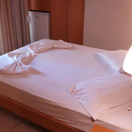 מלון דירות Saint Constantine העיירה קוס