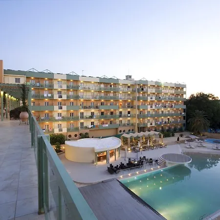 Saint Constantine 아파트호텔 3*