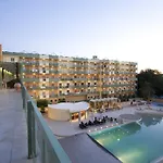 Saint Constantine Apartmanhotel 3*