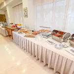 Apartmanhotel Saint Constantine 3*
