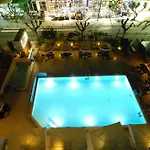 Apartmanhotel Saint Constantine