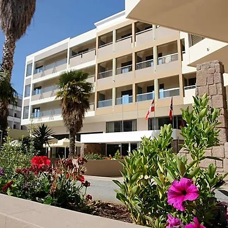 Aparthotel Saint Constantine 3*
