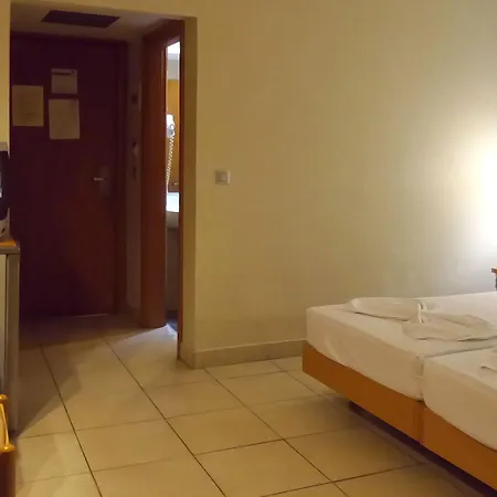 Saint Constantine 3*