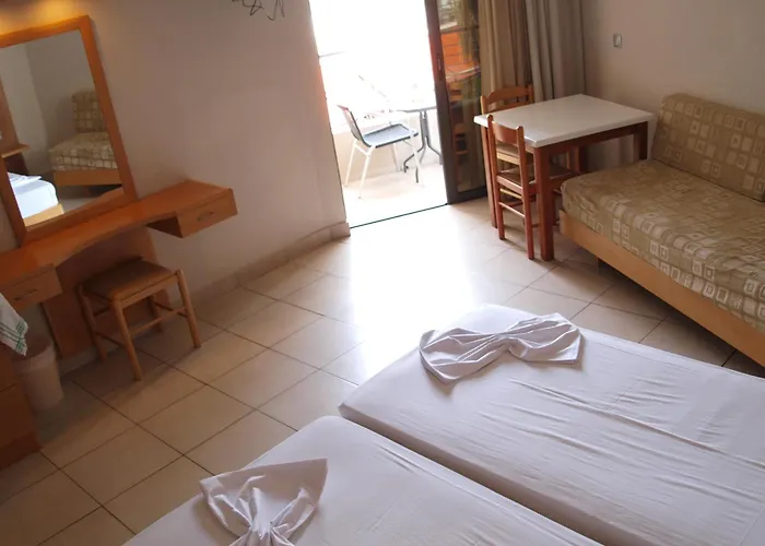 Saint Constantine 科斯镇